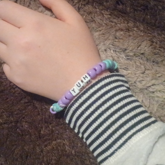 2 braclets - Picture 7 of 11